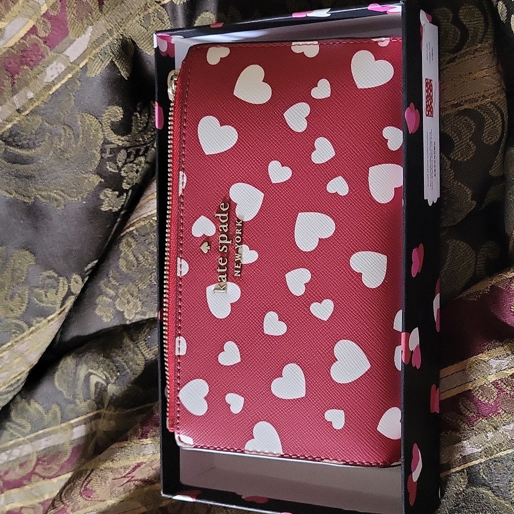 Kate spade hp trio black picture red hearts ❤️ size above boxed tagged